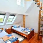 House With Private Garden And Pier Casa vacanze Podamirowo