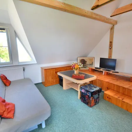 House With Private Garden And Pier Сasa de vacaciones