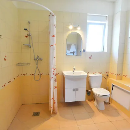 House With Private Garden And Pier