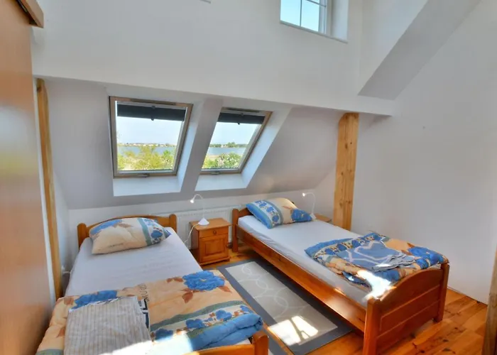 House With Private Garden And Pier Casa de Férias *