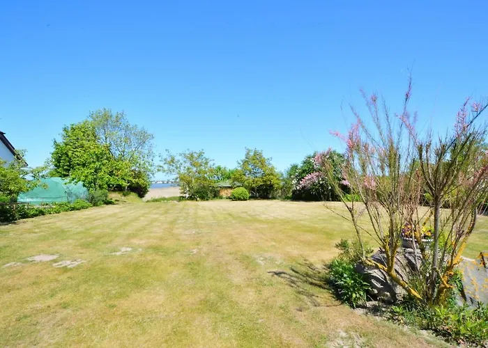 Casa de Férias House With Private Garden And Pier